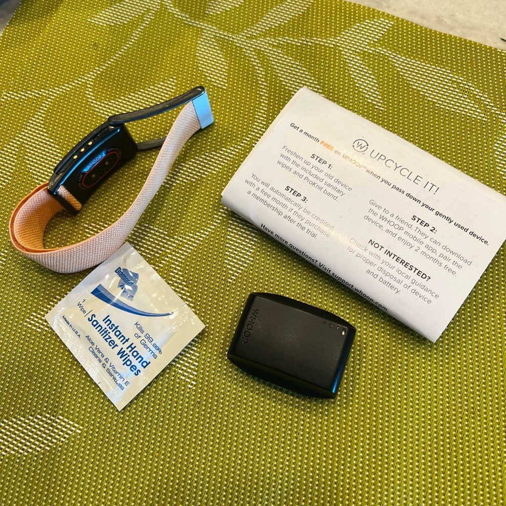 Gently used whoop 3.0 with brand new band and a battery with 2 month free